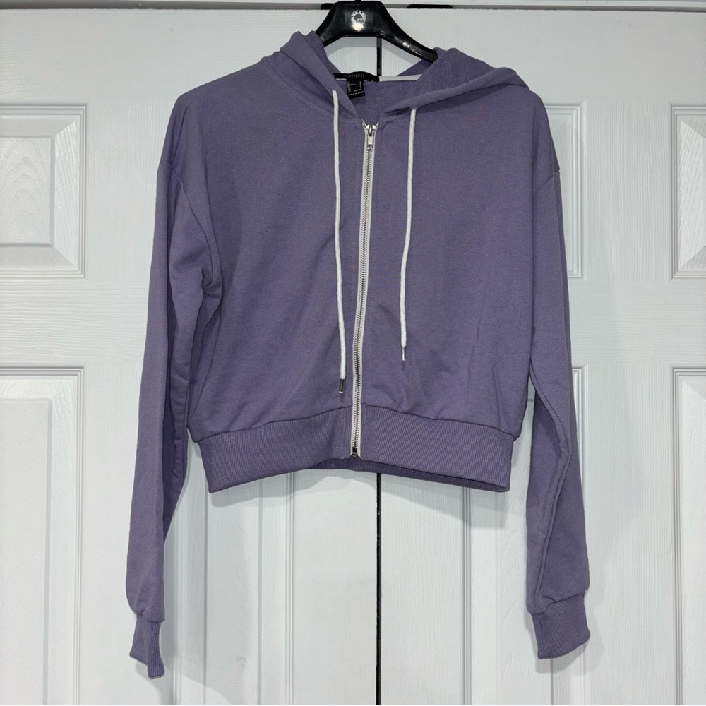 NWT Forever 21 Lilac Purple Cropped Long Sleeve Zip Up Athletic Hoodie Small